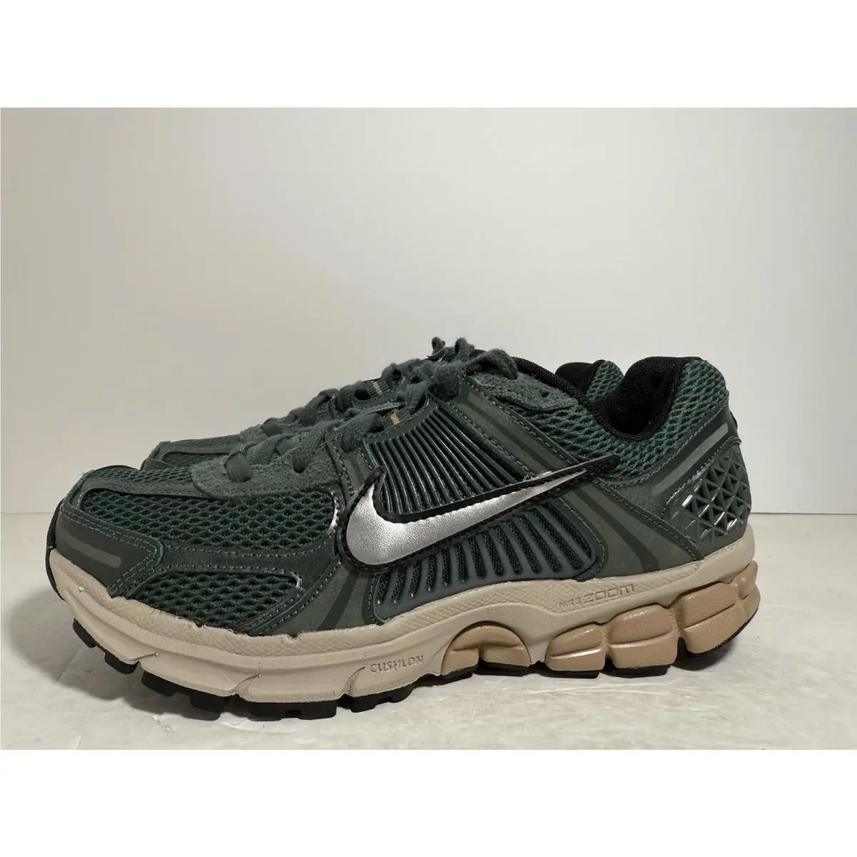 Nike shoes - Nike Air Zoom Vomero 5 - FN6742-300 - Green 2