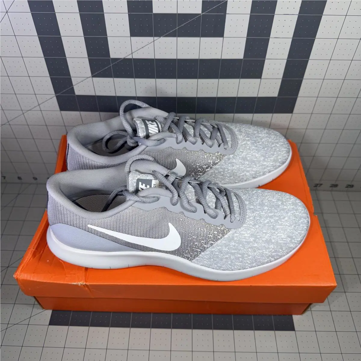 Nike shoes - Nike Flex Contact - Flex Contact - Gray 1