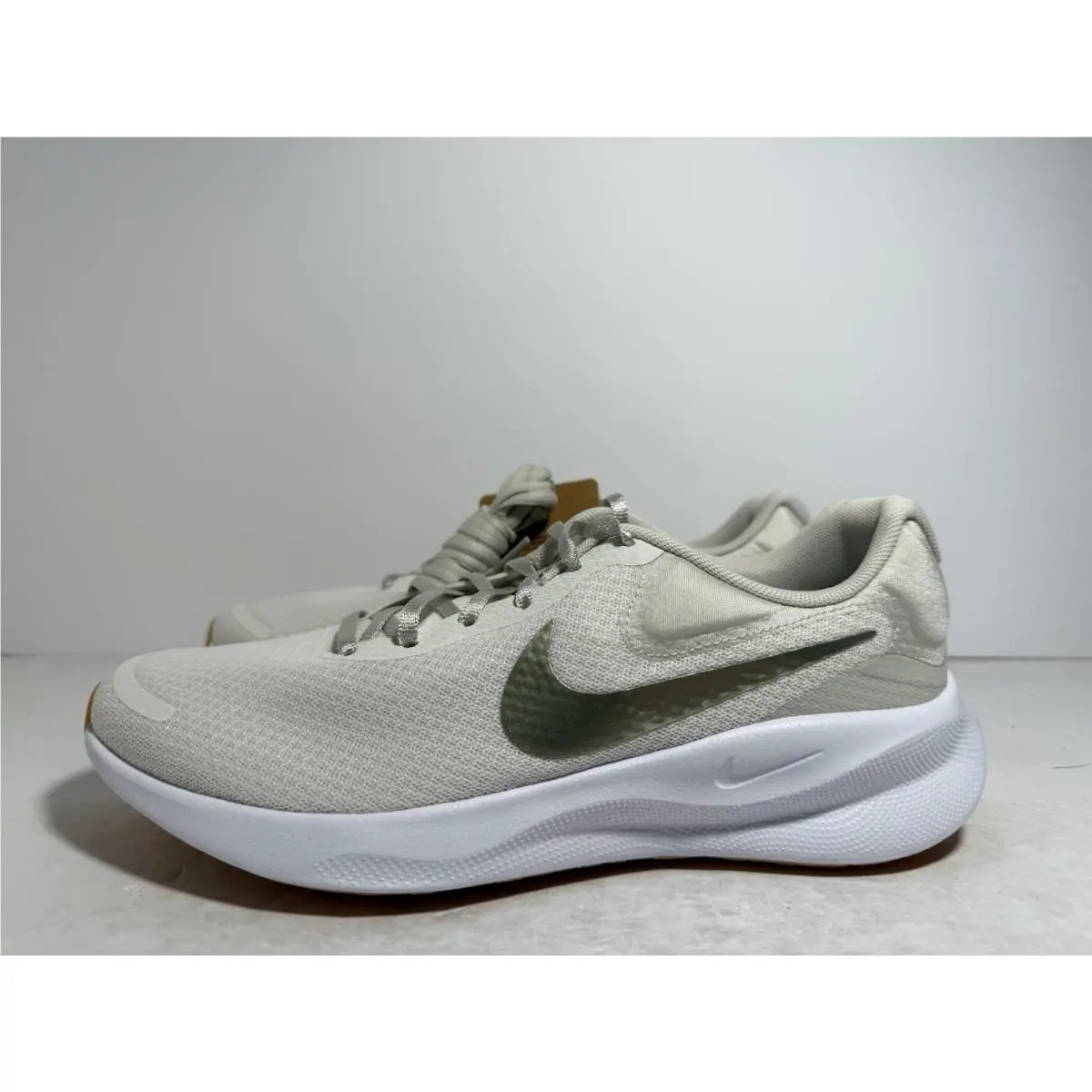 Nike shoes - Nike Revolution 7 - Revolution - FB2208-010 - Green 0