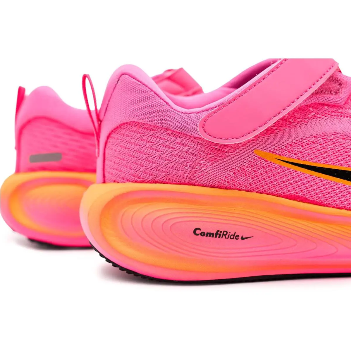 Nike shoes - Black/Bright Crimson/Medium Ash 38