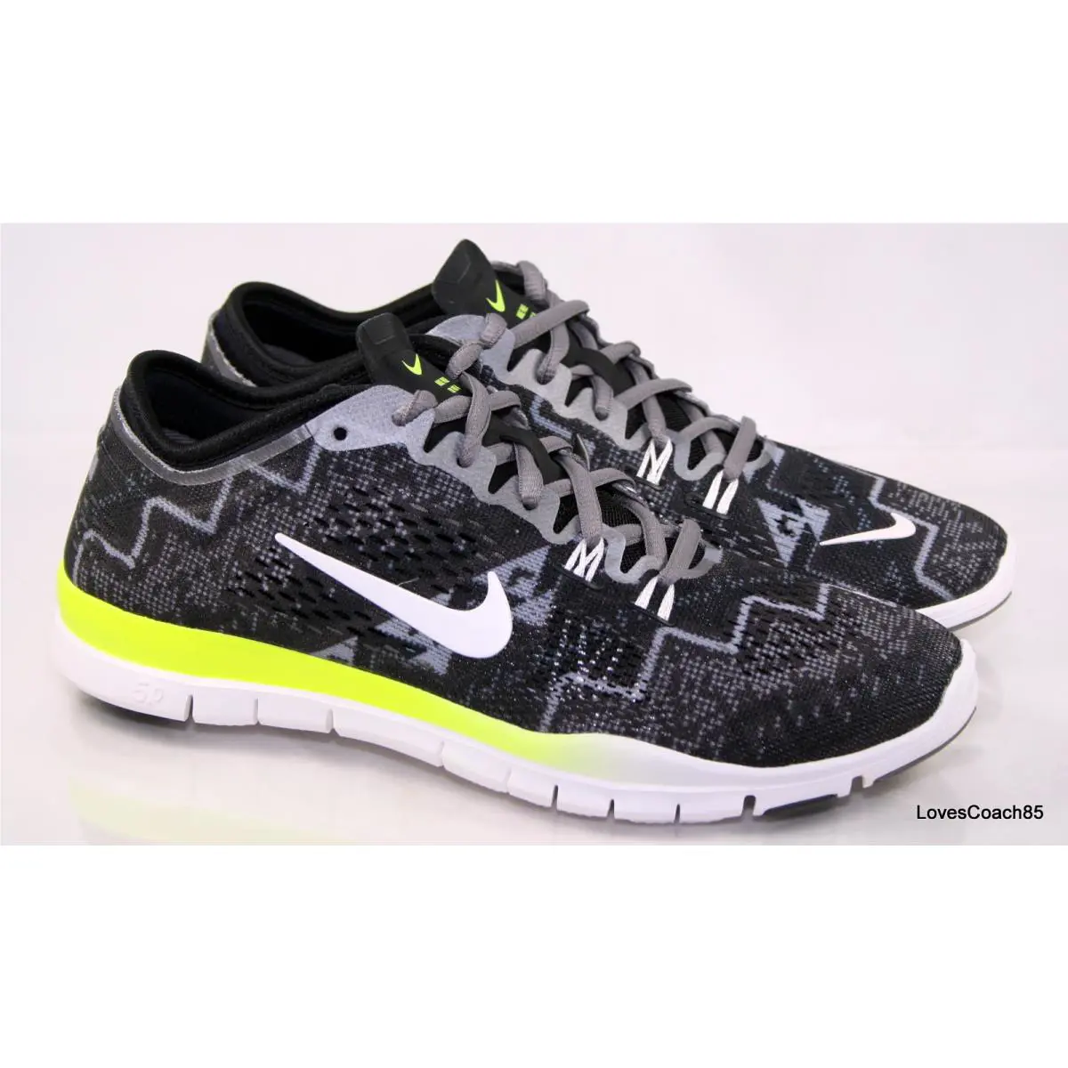 Nike shoes - Black 0