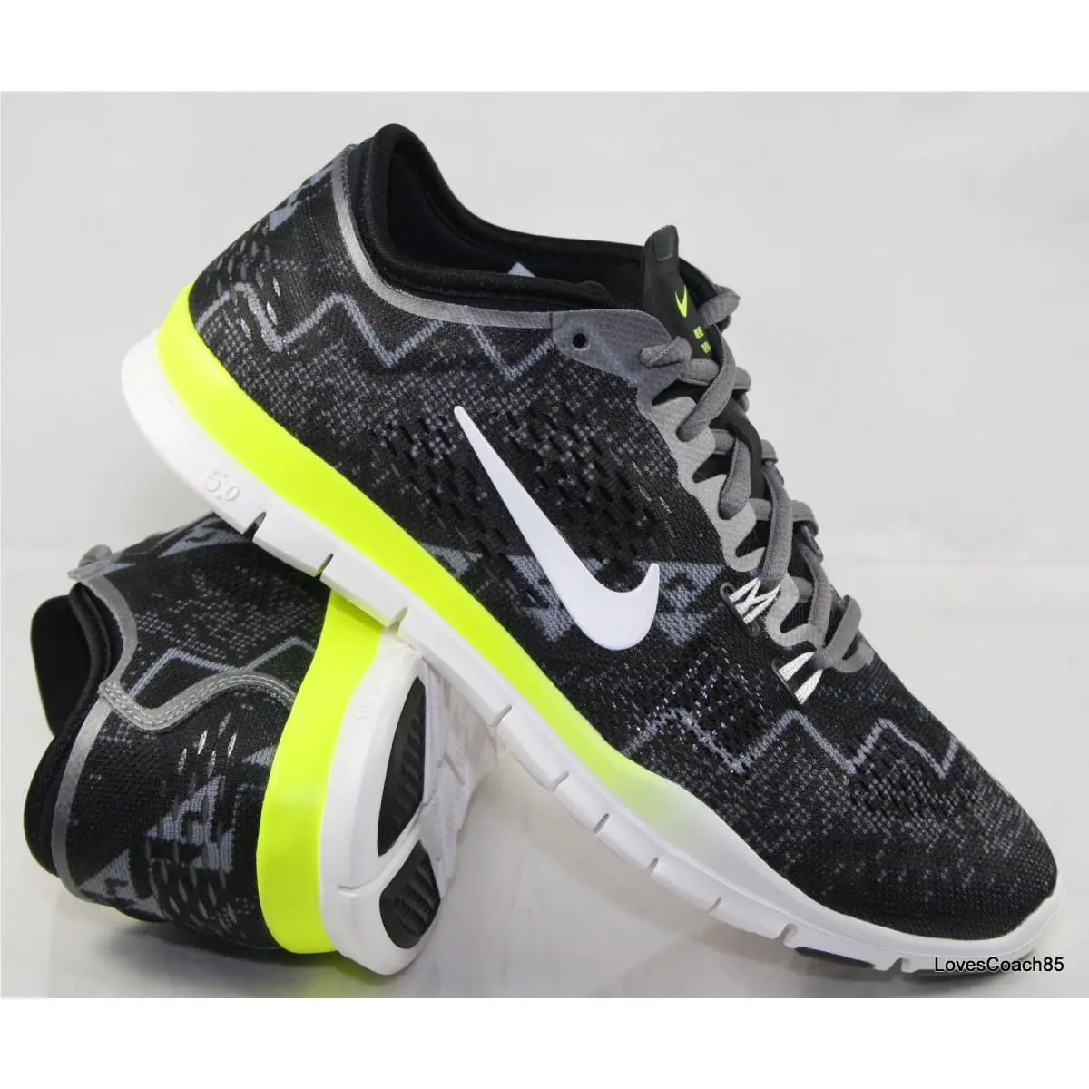Nike shoes - Black 2