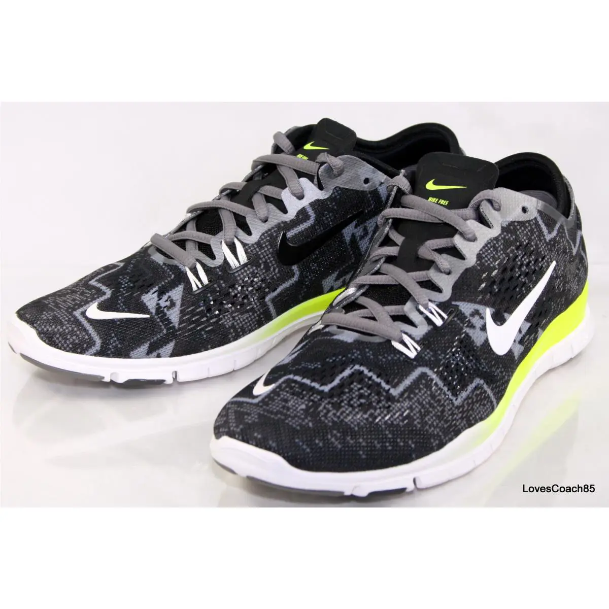 Nike shoes - Black 5