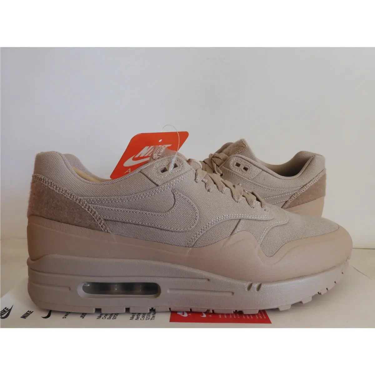 Nike shoes - Nike Air Max 1 - Air Max - 704901-200 - Brown 40