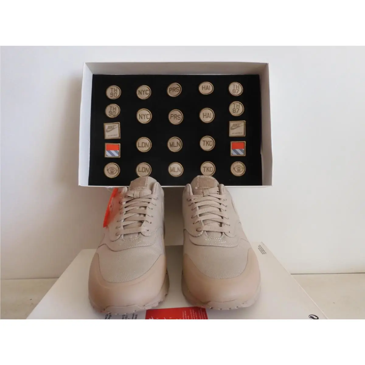 Nike shoes - Nike Air Max 1 - Air Max - 704901-200 - Brown 54
