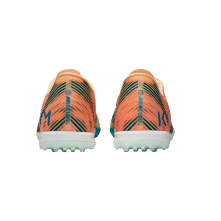 Nike shoes - Melon Tint/Igloo/Neo Turquoise 4
