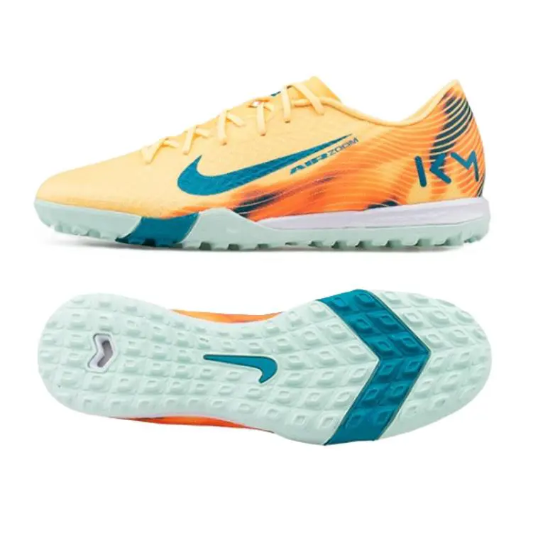 Nike shoes - Melon Tint/Igloo/Neo Turquoise 5
