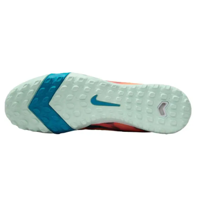 Nike shoes - Melon Tint/Igloo/Neo Turquoise 6