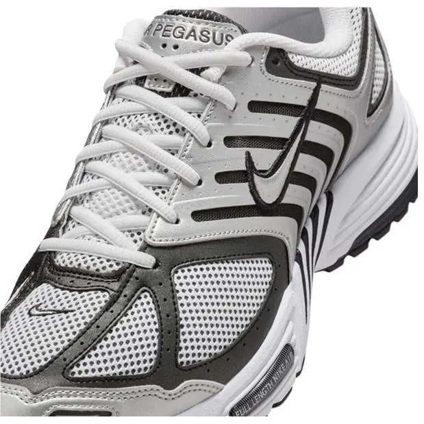 Nike shoes - Metallic Silver/White/Black 15