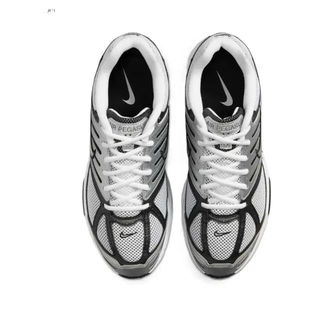 Nike shoes - Metallic Silver/White/Black 13
