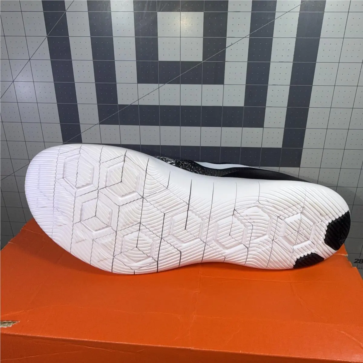 Nike shoes - Nike Flex Contact - Flex Contact - 908983-001 - White 15