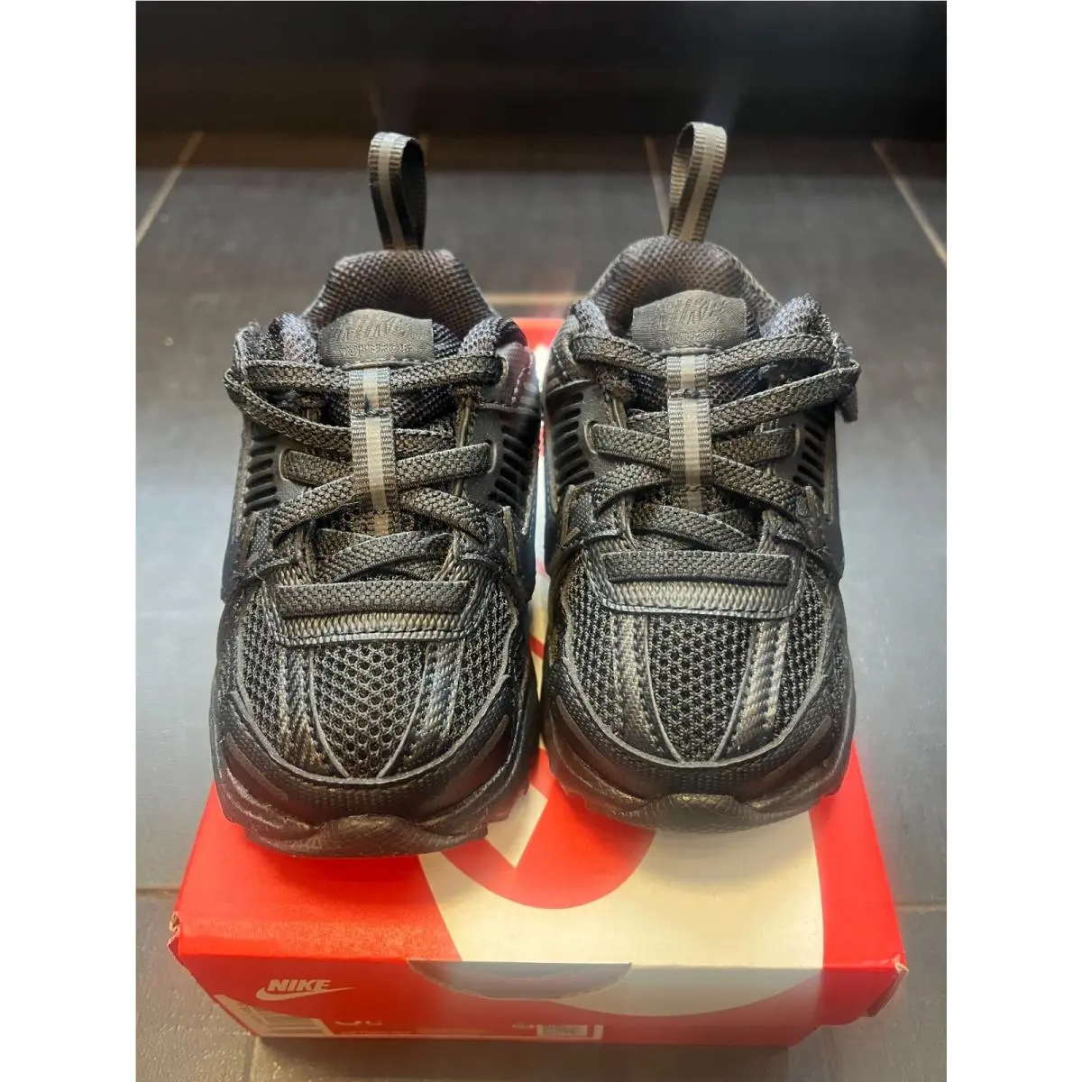Nike shoes - Black 6