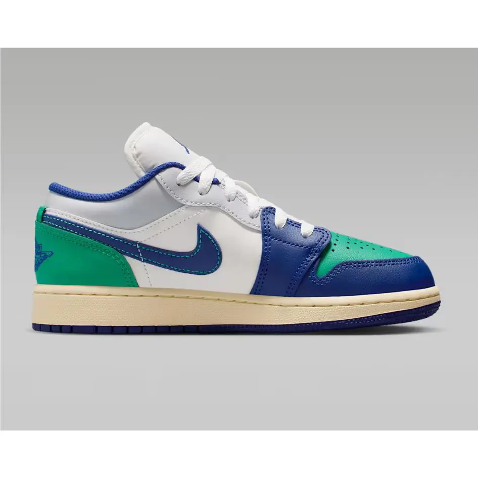 Nike shoes - Air Jordan 1 Low SE - Green 6