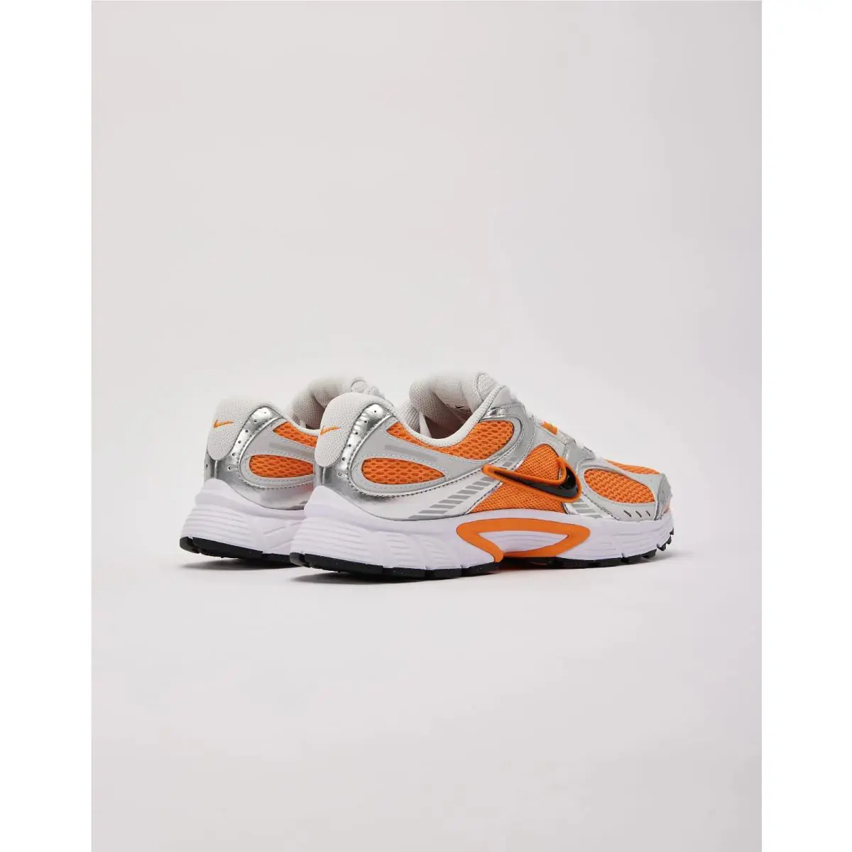 Nike shoes - Orange/White 1