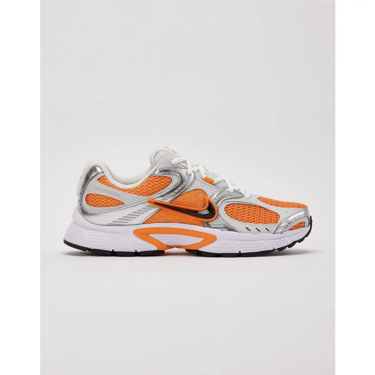 Nike shoes - Orange/White 4