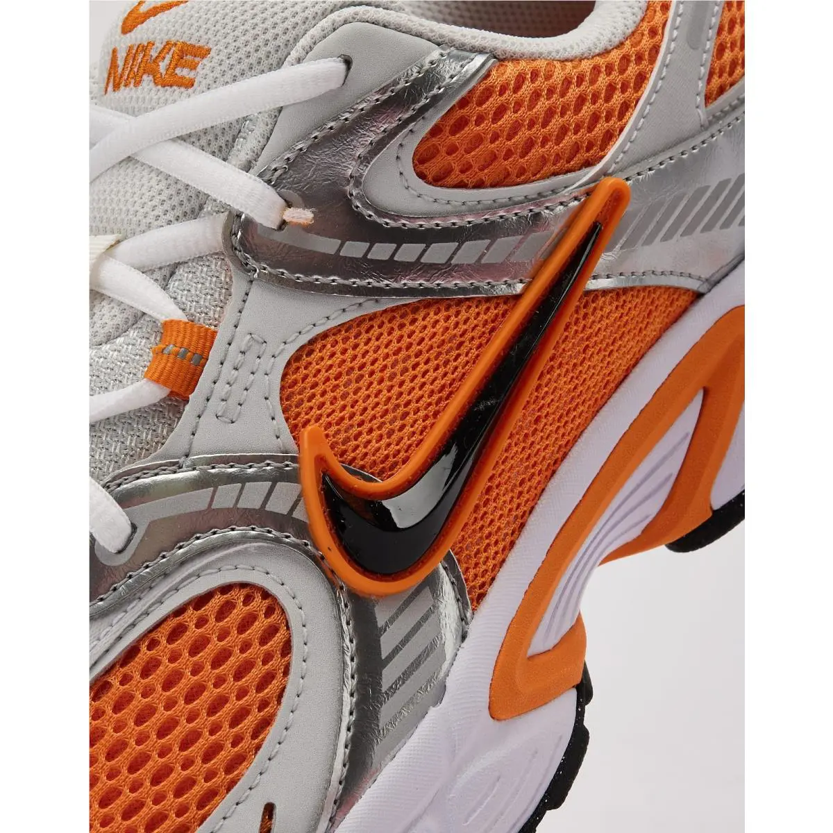 Nike shoes - Orange/White 2