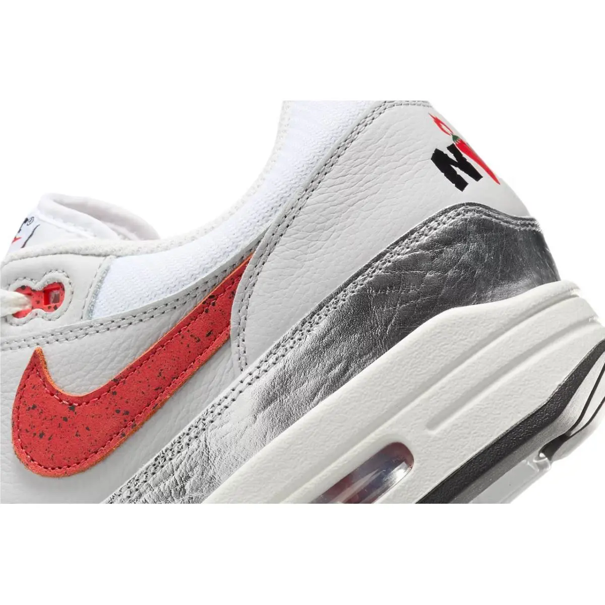 Nike shoes - HF7746 100 - HF7746 100 - White/Chili Red 8