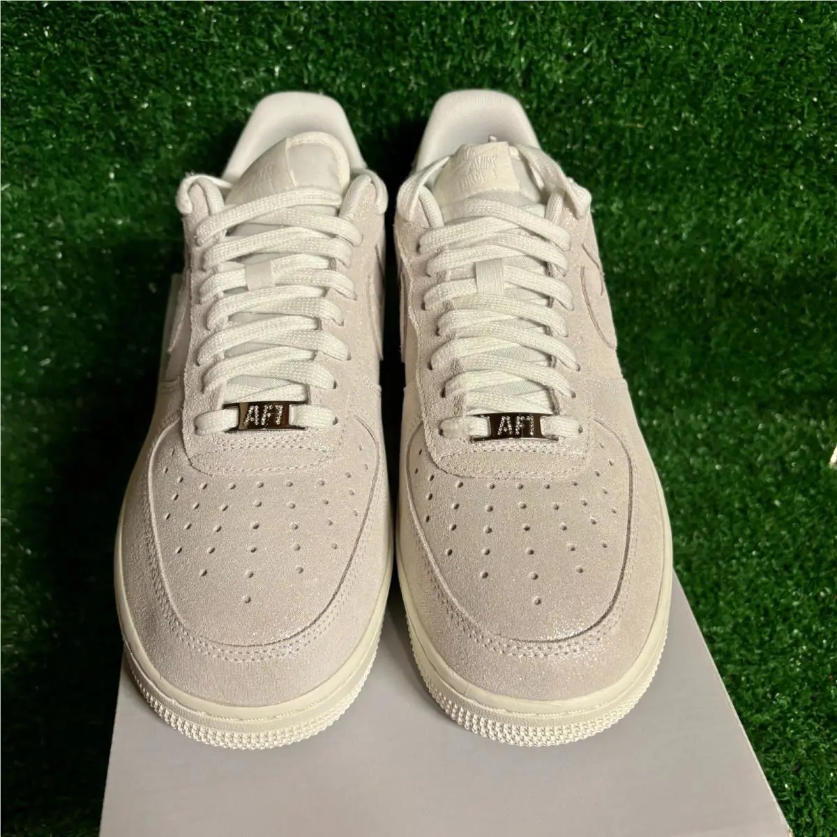 Nike shoes - Nike Air Force 1 - Air Force - HQ3499-100 - Beige 0
