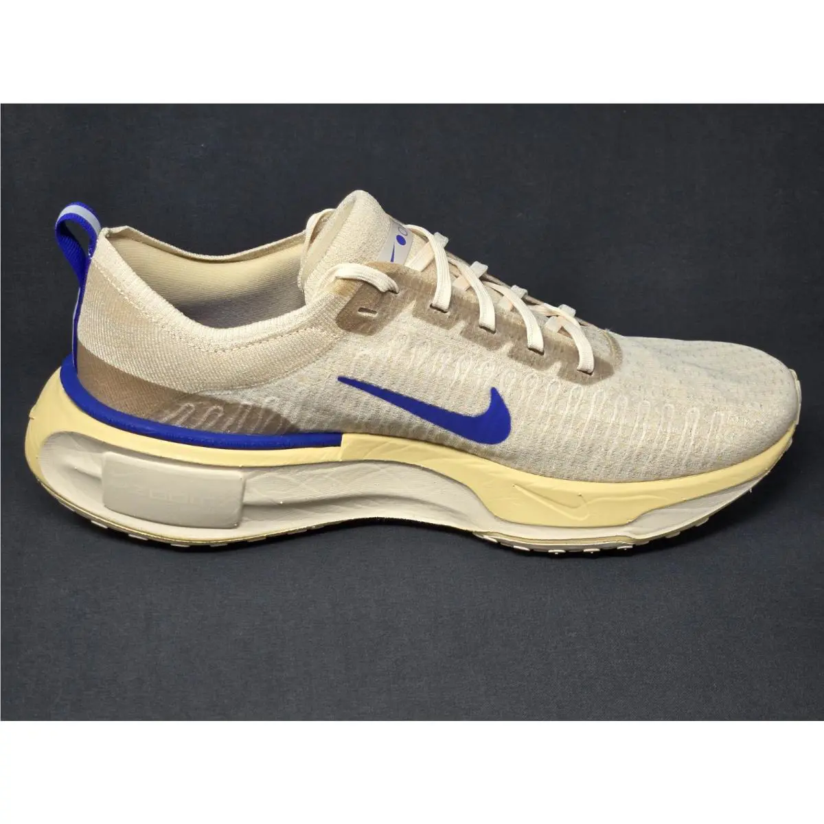 Nike shoes - Nike ZoomX Invincible Run 3 - HF4309-126 - Beige 3