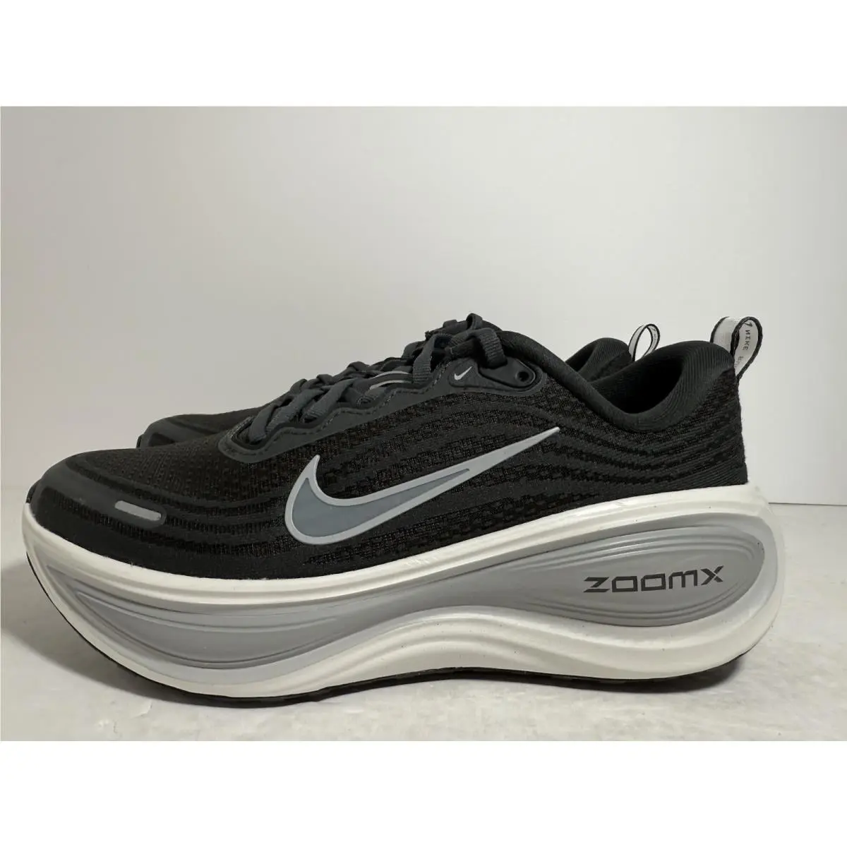 Nike shoes - Nike Vomero Plus - Vomero Plus - HV8150-101 - Gray 2