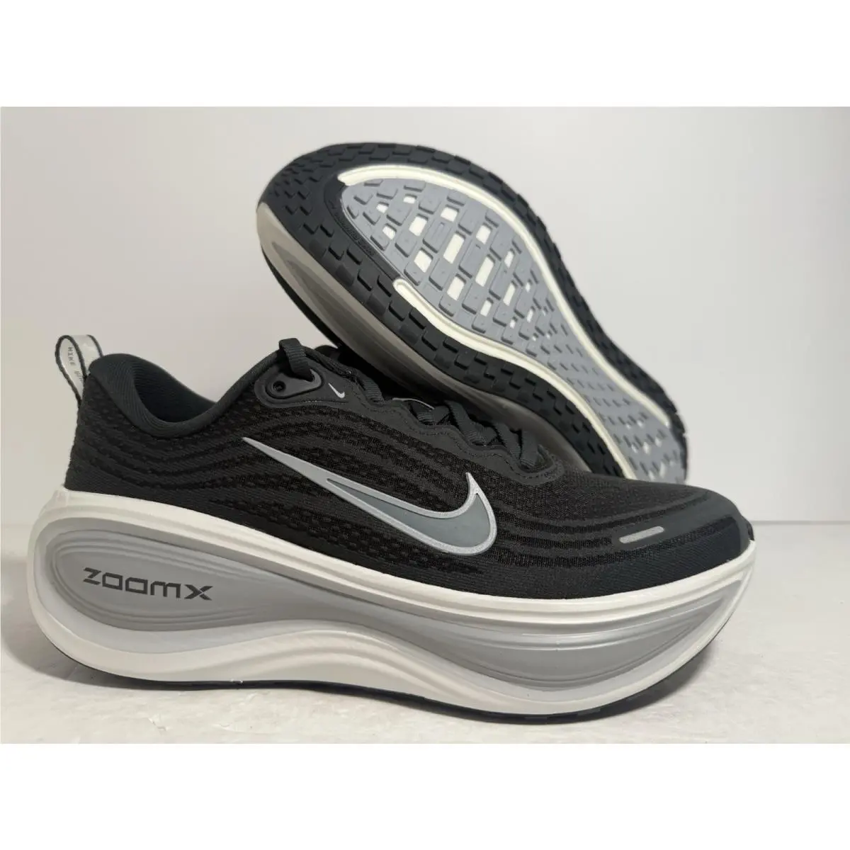 Nike shoes - Nike Vomero Plus - Vomero Plus - HV8150-101 - Gray 4