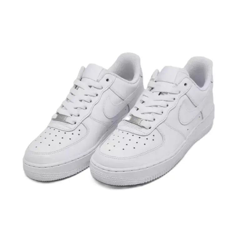 Nike shoes - White 9