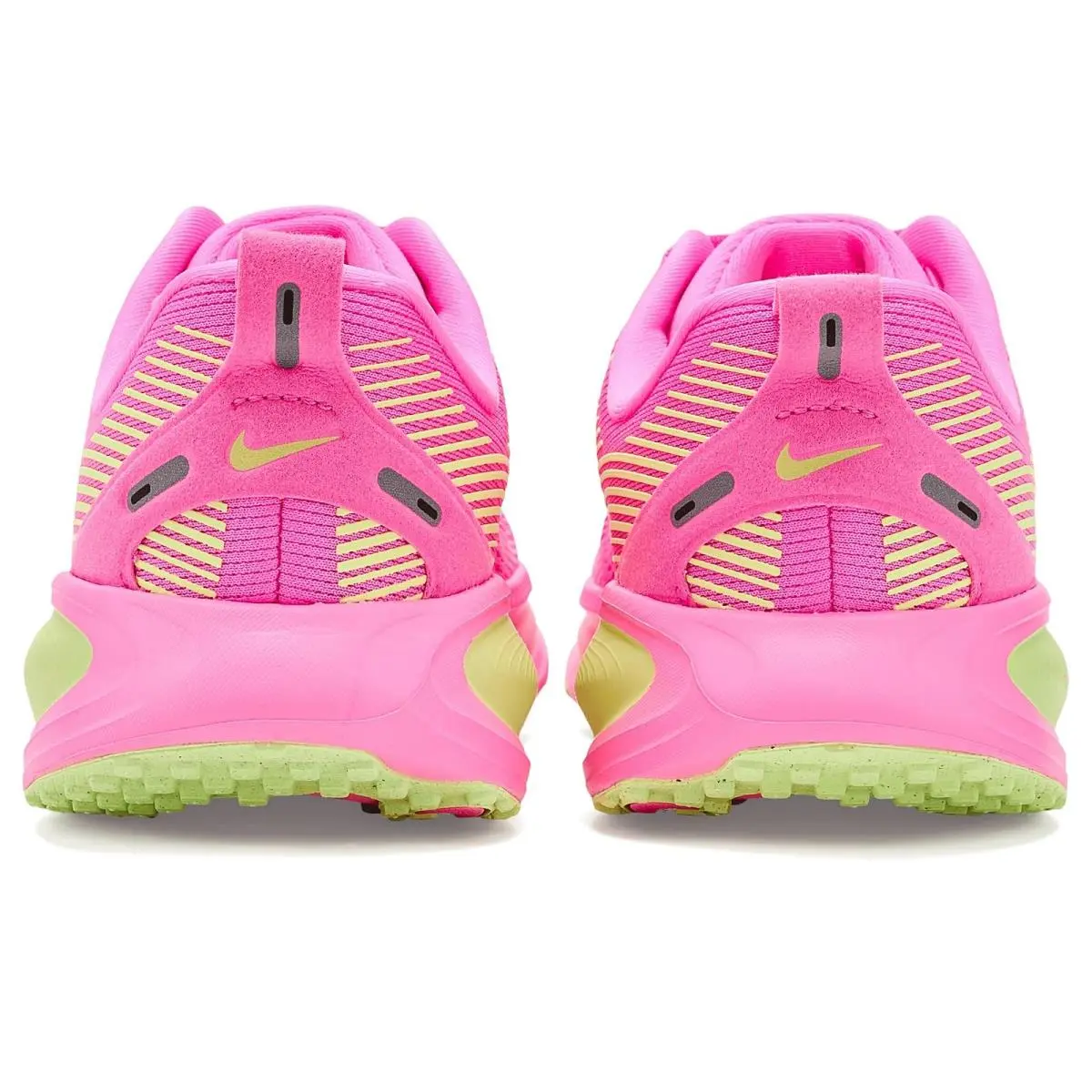 Nike shoes - Guava Ice/Sail/Orange Chalk 19