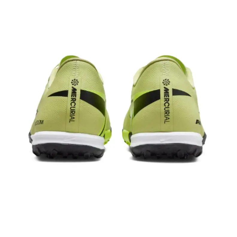 Nike shoes - Limelight/Hyper Crimson/Volt 4