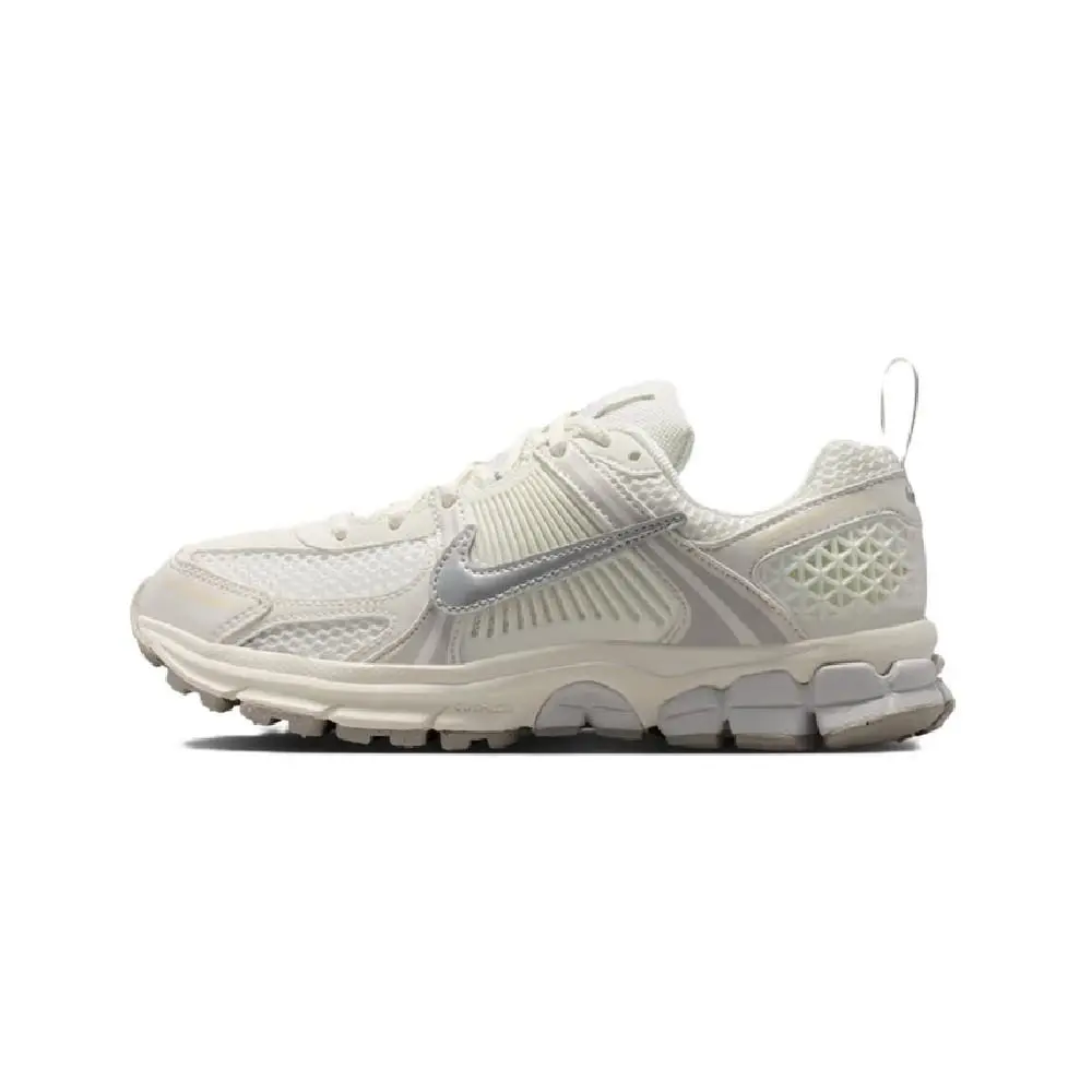 Nike shoes - HF6998 108 - HF6998 108 - Sail/Metallic Silver-Vast Grey 4