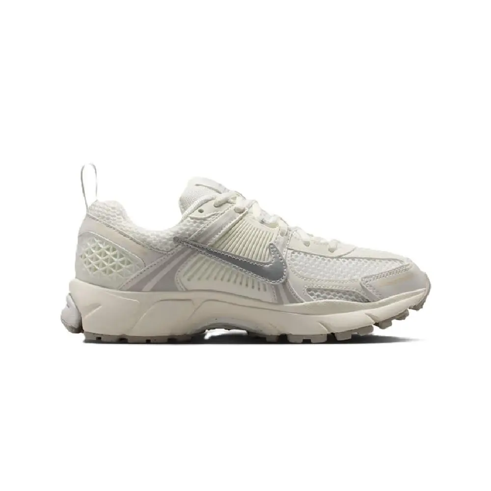 Nike shoes - HF6998 108 - HF6998 108 - Sail/Metallic Silver-Vast Grey 5