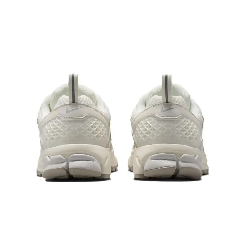 Nike shoes - HF6998 108 - HF6998 108 - Sail/Metallic Silver-Vast Grey 7