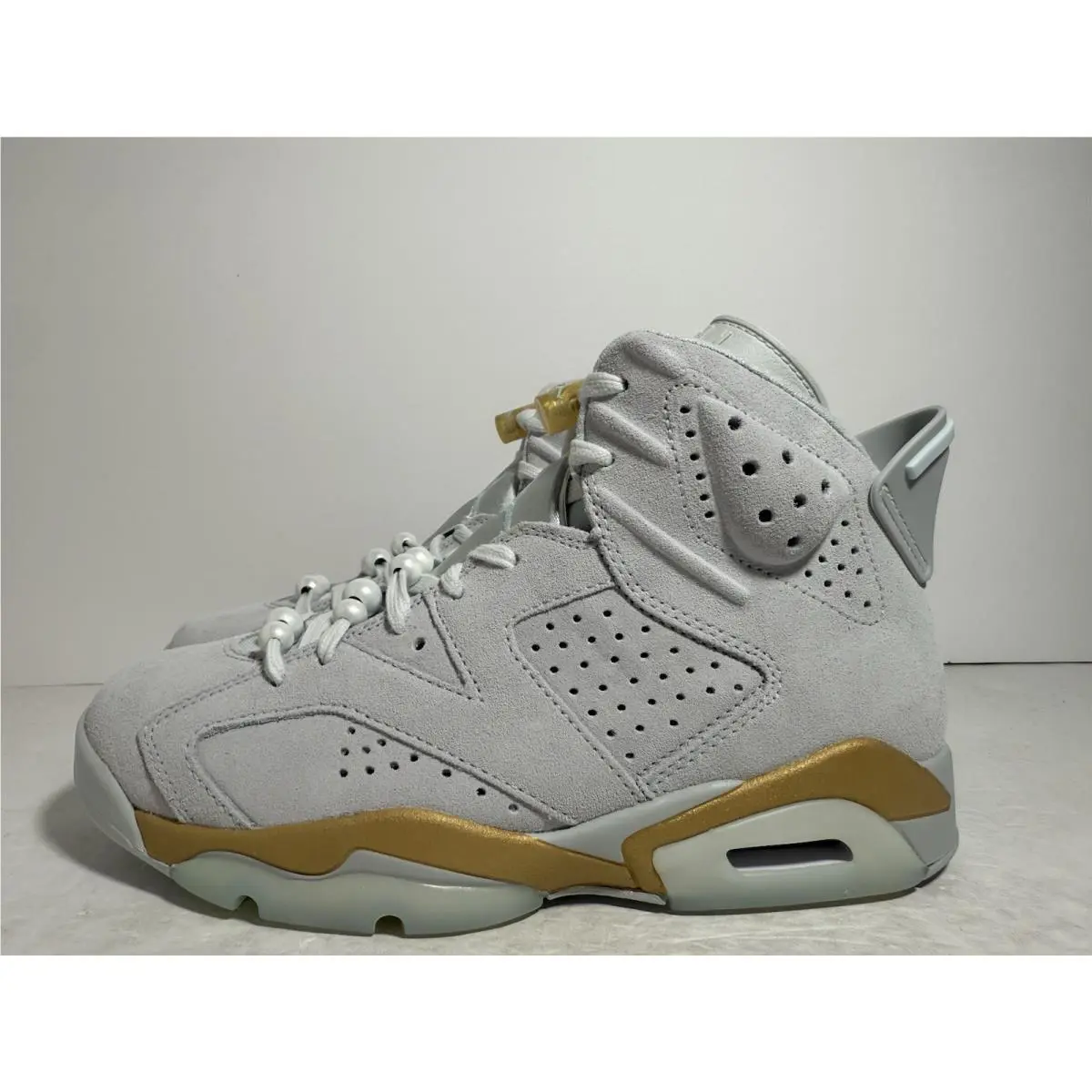 Nike shoes - Air Jordan 6 - Air - DQ4914-074 - Pure Platinum/Glacier Blue/Metallic Gold 2
