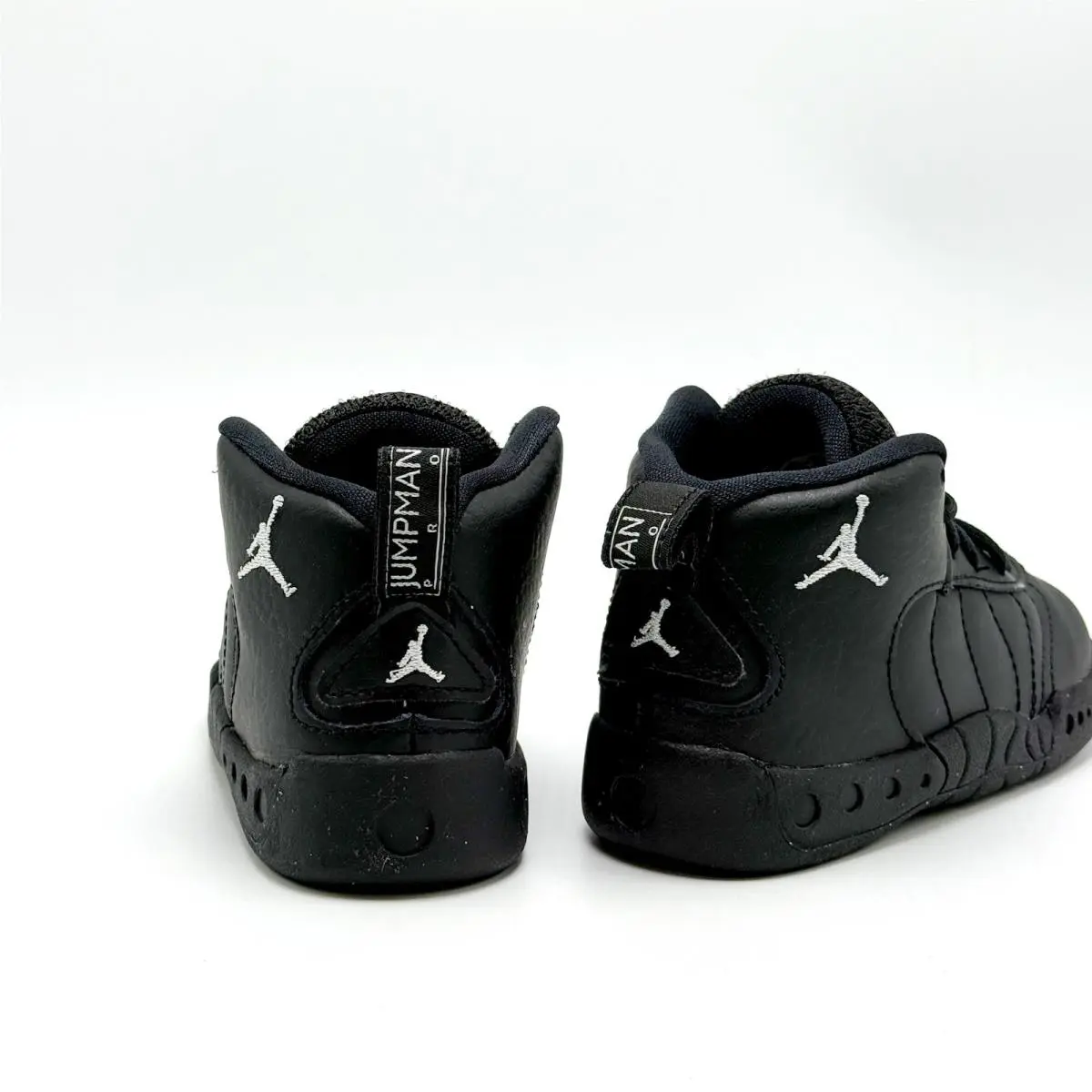 Nike shoes - Black 7