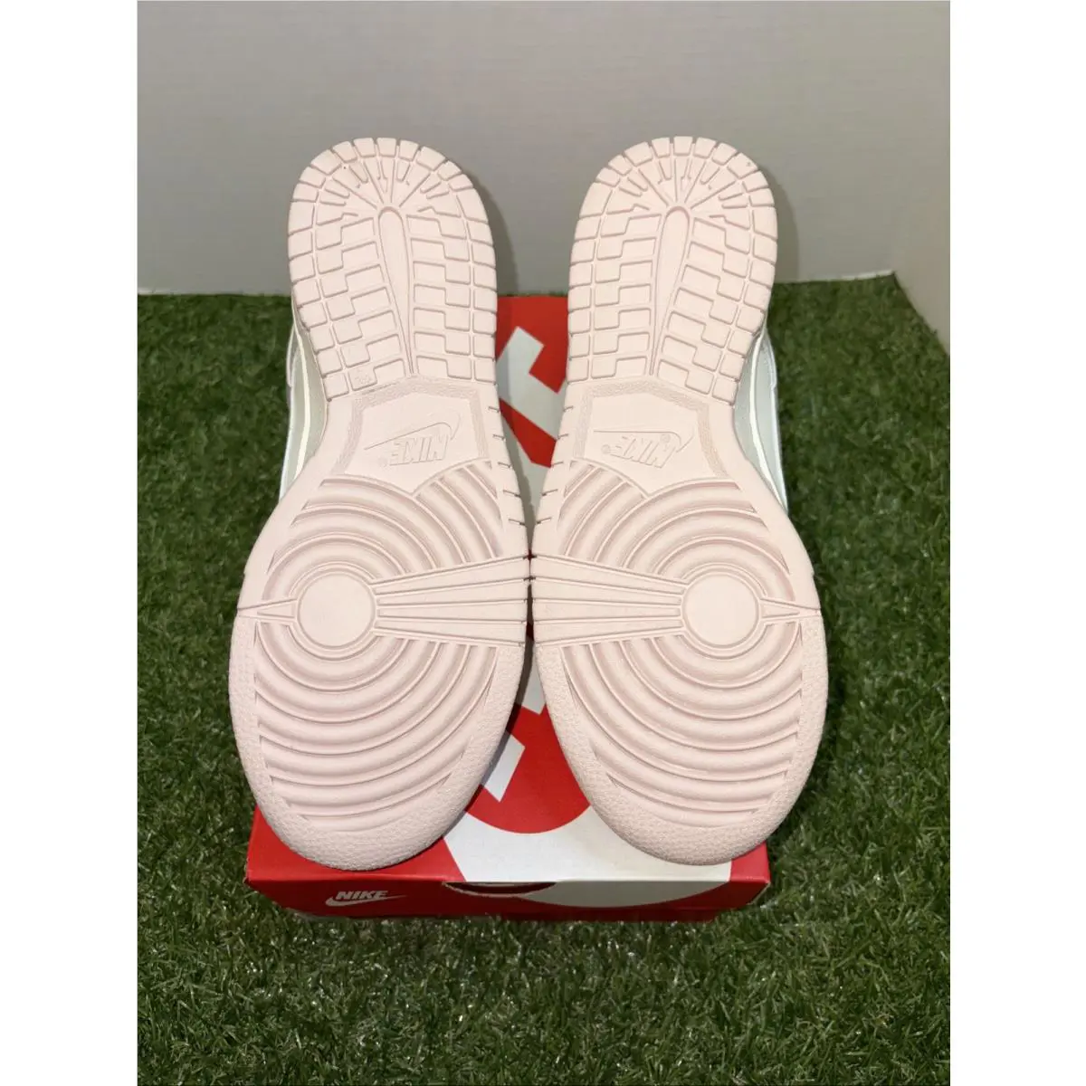 Nike shoes - IM6572602 - IM6572-602 - WHITE (UPC: 198483593215) 1