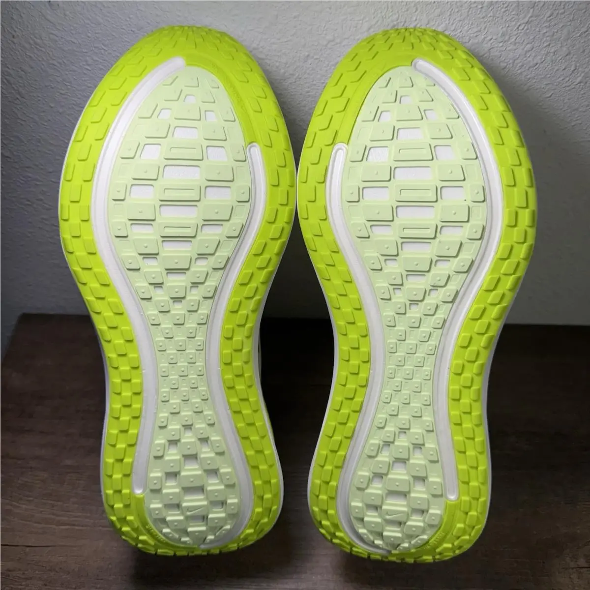 Nike shoes - Nike Vomero Plus - Vomero Plus - HV8150-120 - WHITE/BLACK-VOLT-BARELY VOLT (UPC: 198487995480) 6