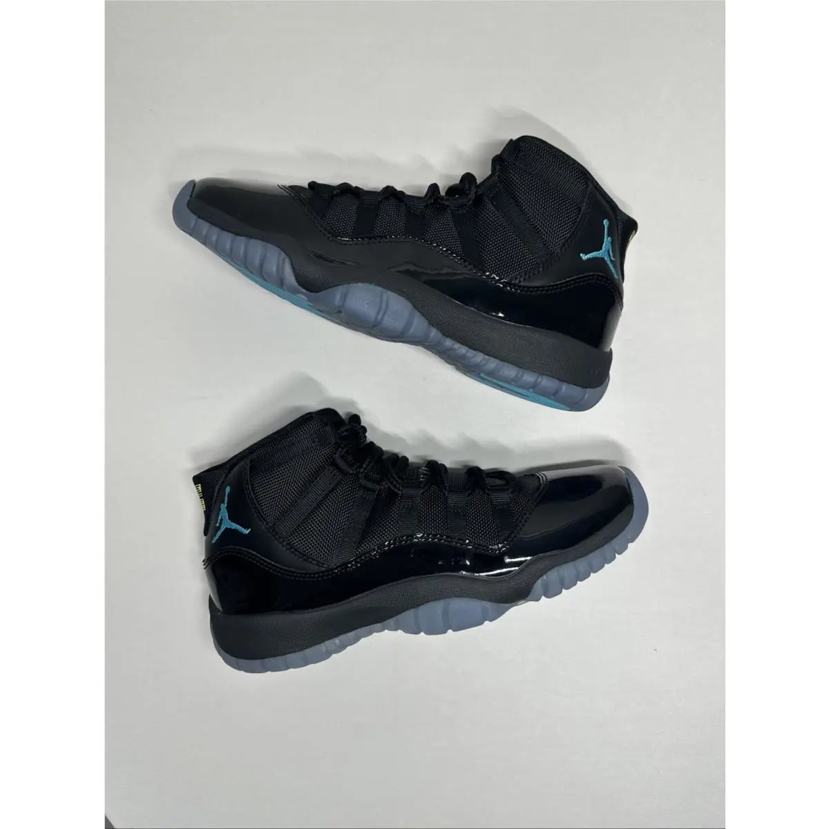 Nike shoes - Air Jordan 11 - Air - 378038-047 - Blue 3