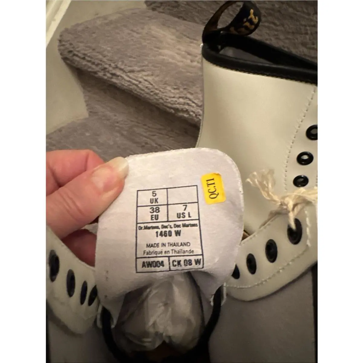 Dr. Martens shoes - Dr. Martens 1460 - Martens - White 9