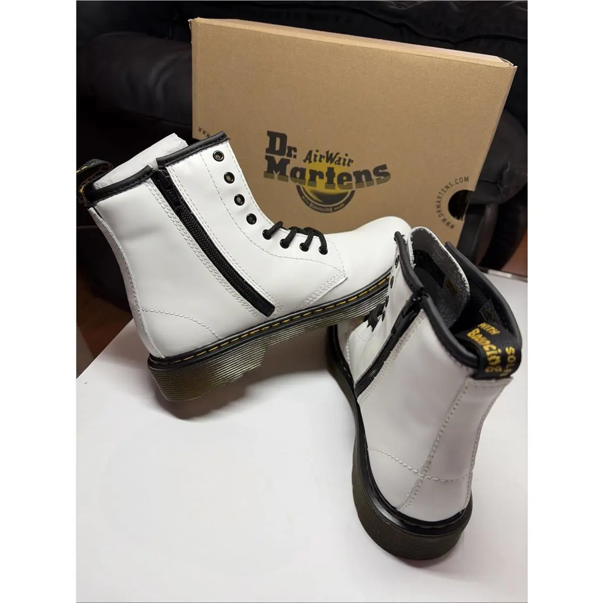 Dr. Martens shoes - Kid `s Collection 1460 - Kid Collection - White (UPC: 0190665321661) 12