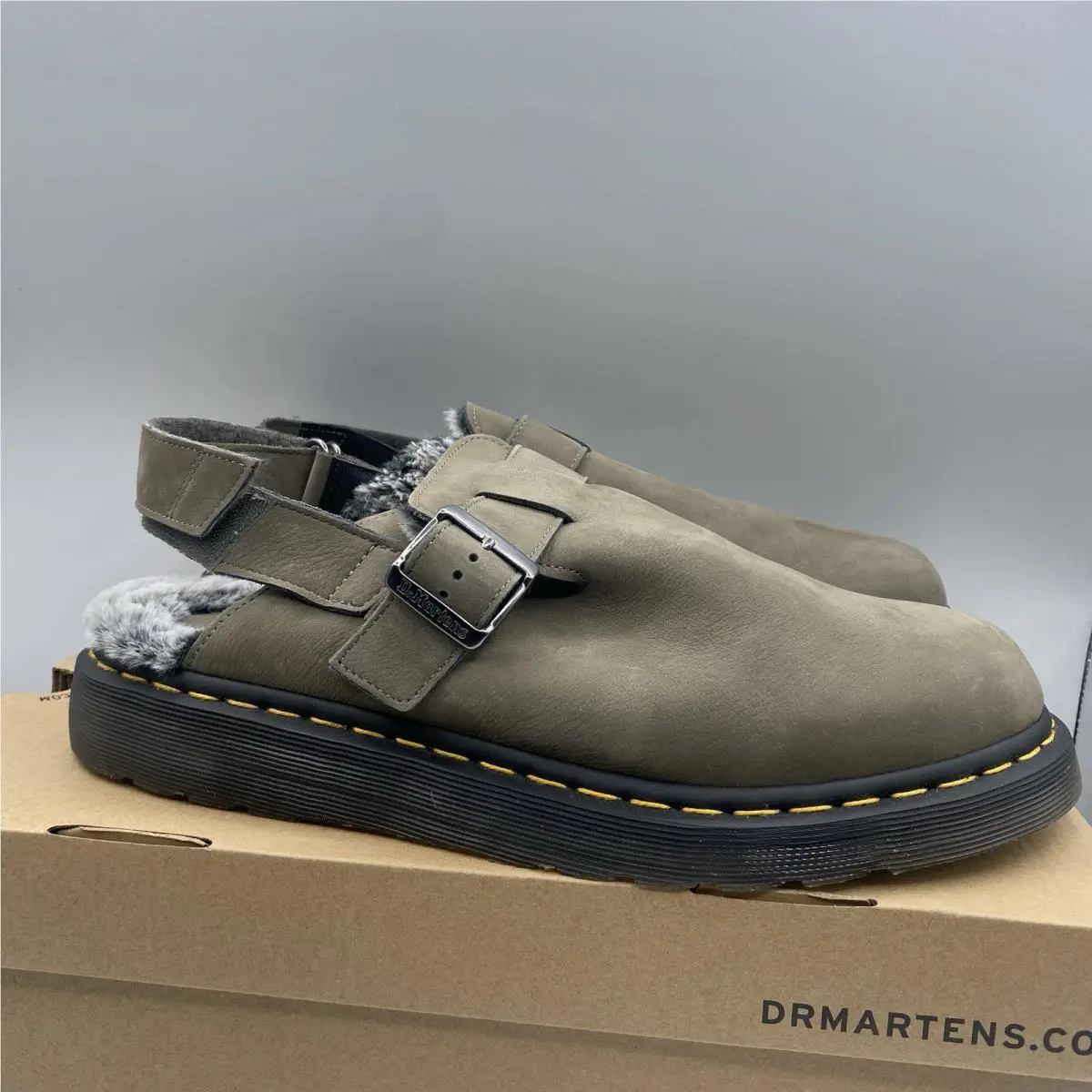 Dr. Martens shoes - Gray 2
