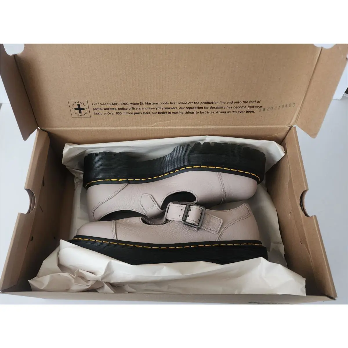 Dr. Martens shoes - Dr Martens Bethan - Bethan - Cream Pisa 4