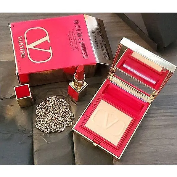 Valentino Go-clutch Refillable Compact Powder Star Studded Lipstick W/chain Set