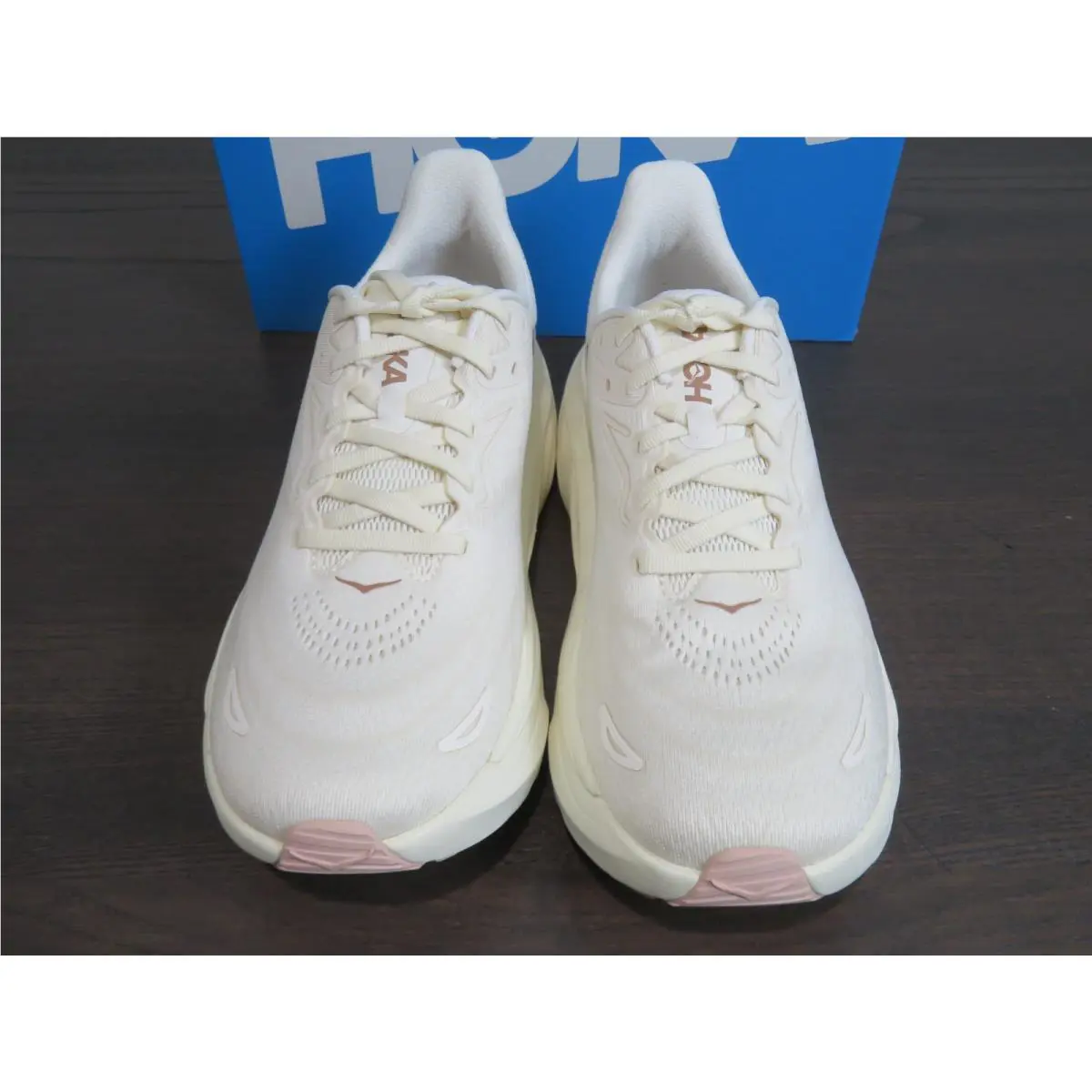Hoka shoes - Hoka One One Arahi 8 - 1168691 ARRS - White 0