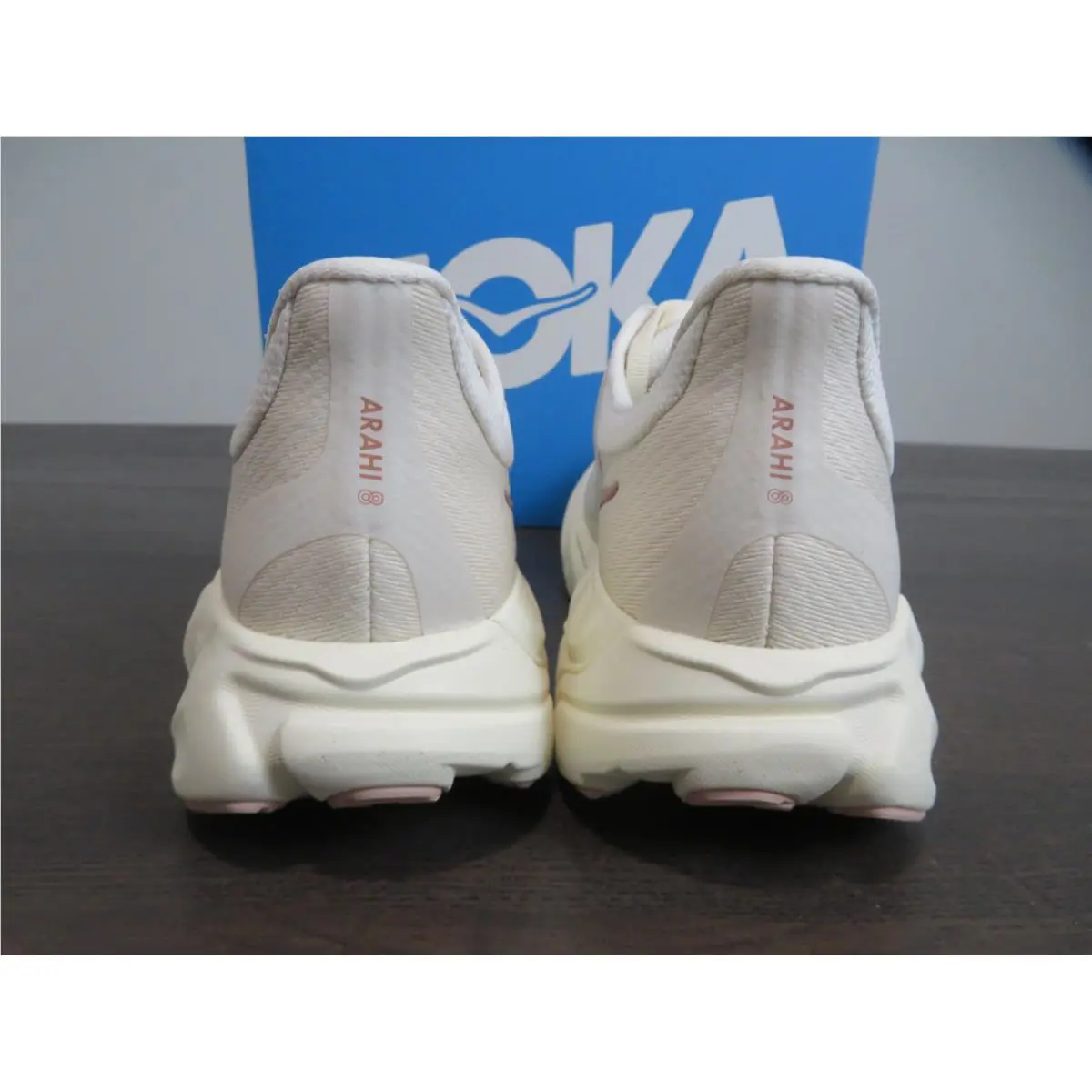 Hoka shoes - Hoka One One Arahi 8 - 1168691 ARRS - White 3