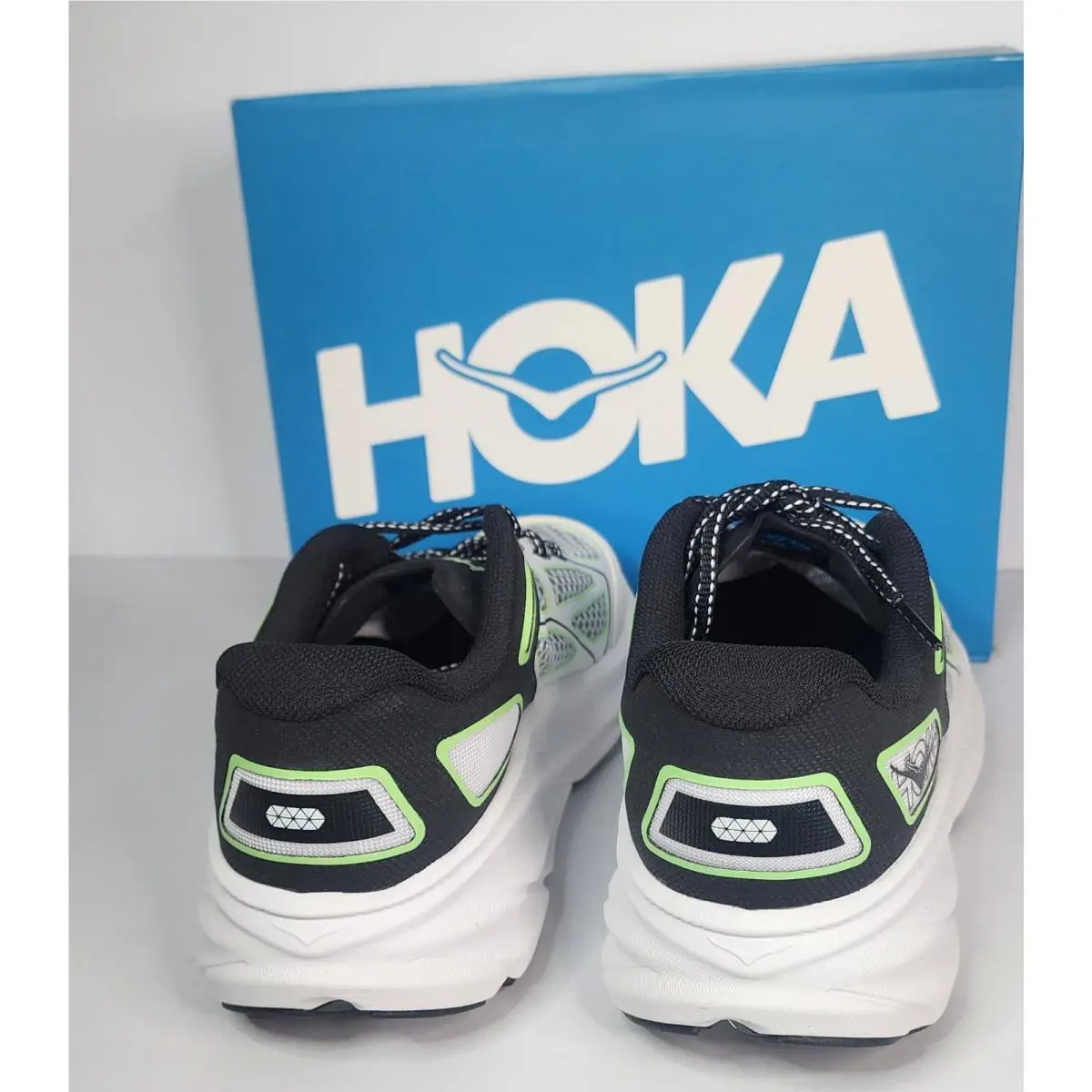 Hoka shoes - Hoka One One Clifton 9 - 1155370-BWHT - Black 3