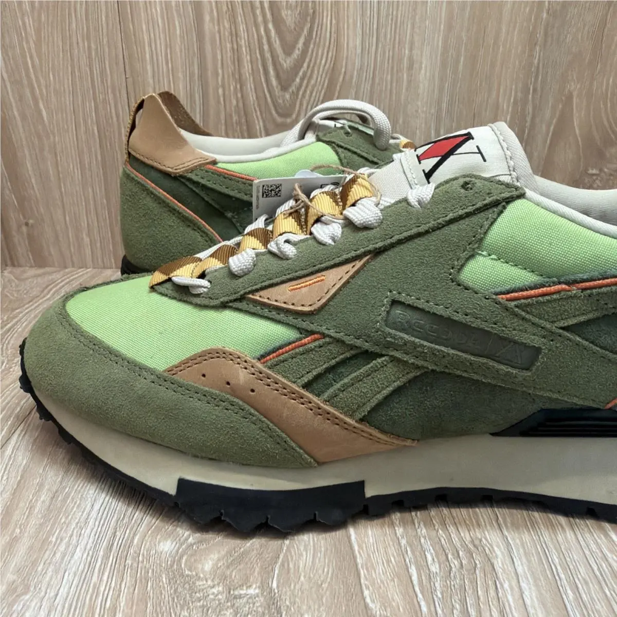 Reebok shoes - Reebok LX2200 - 100201776 - Green 0