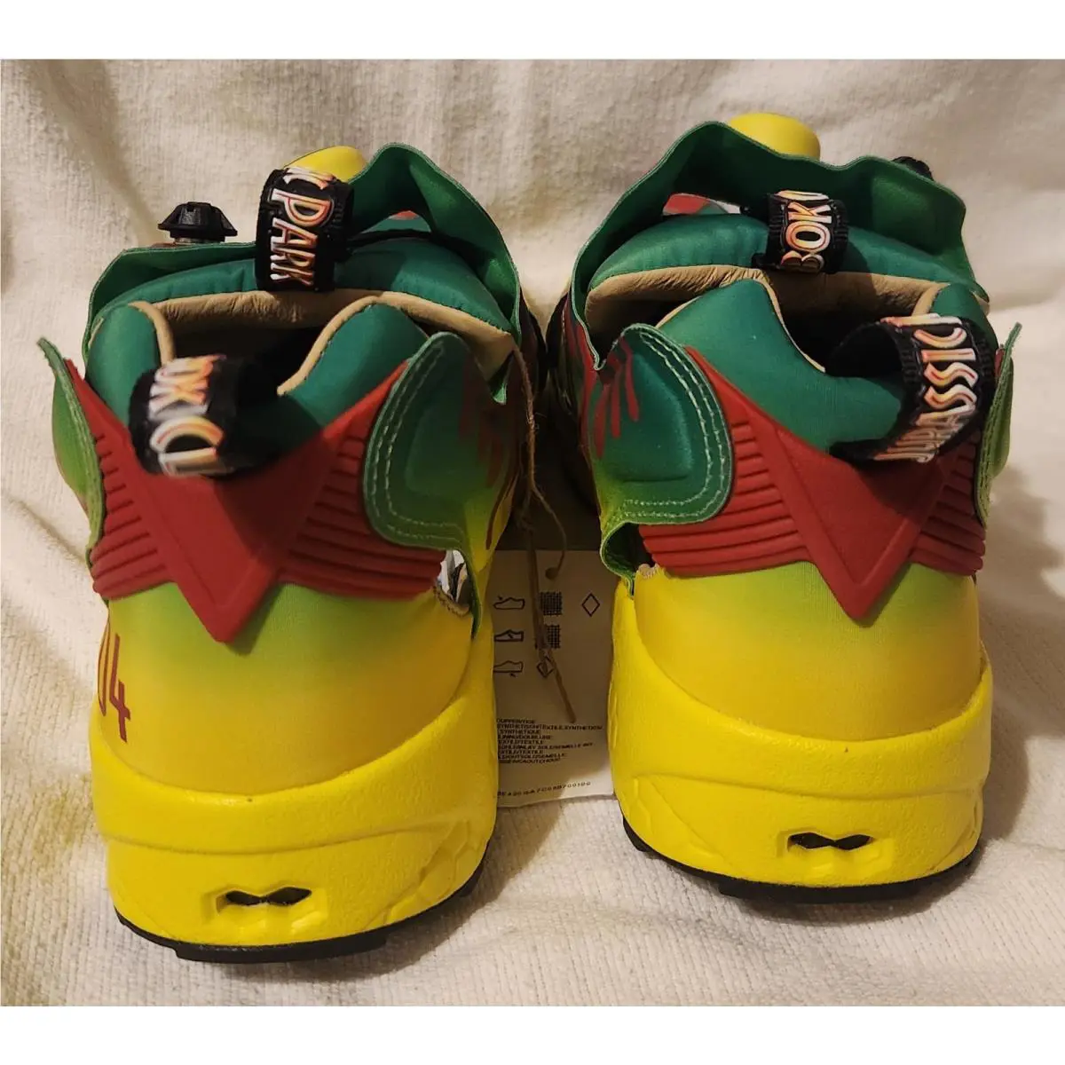 Reebok shoes - Giant Attack Size Fury - Giant Attack Size Fury - Multicolor (UPC: 194828221751) 1