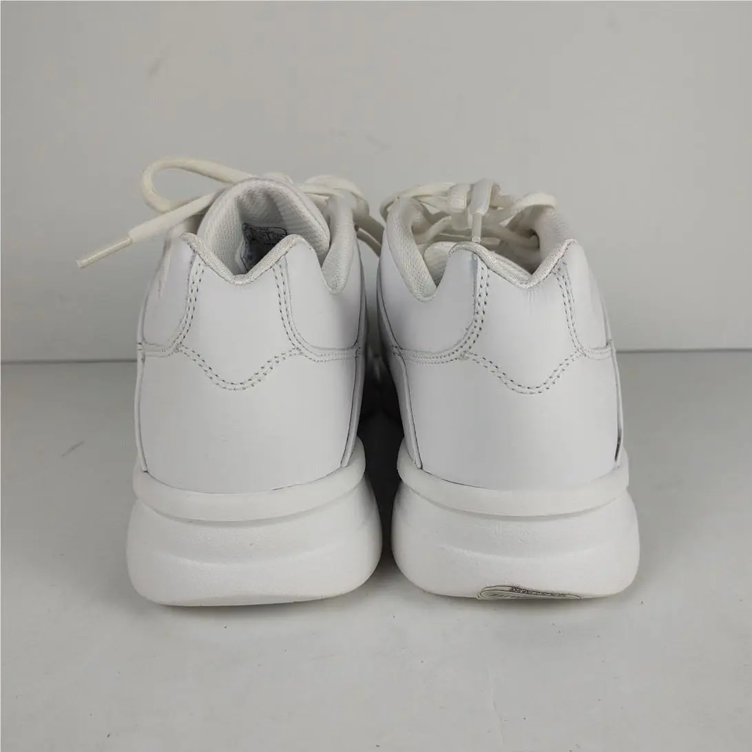Reebok shoes - White 2