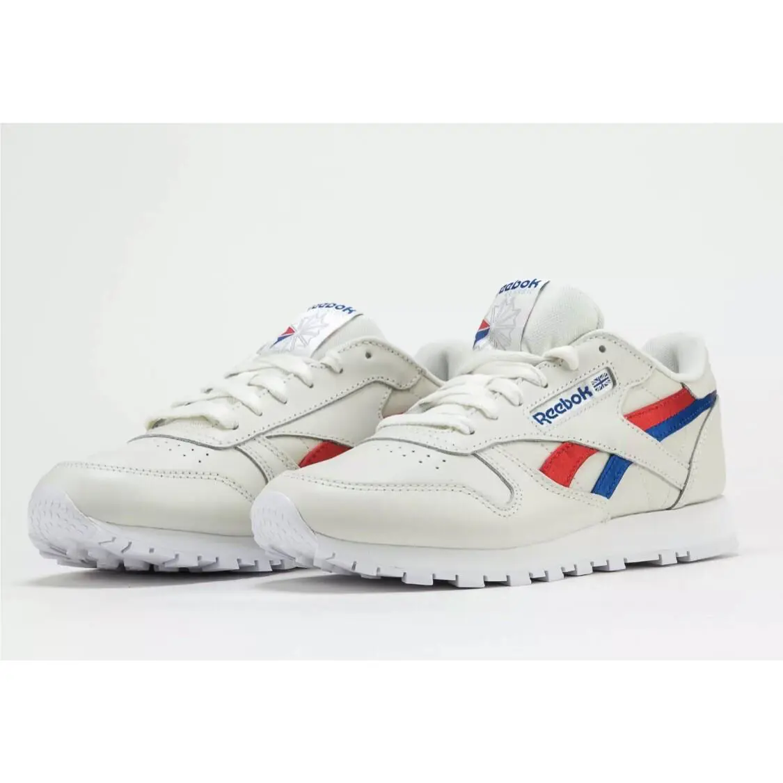Reebok shoes - Reebok Classic - Classic - FV1081 170 - White Red Blue (UPC: 191534407745) 1
