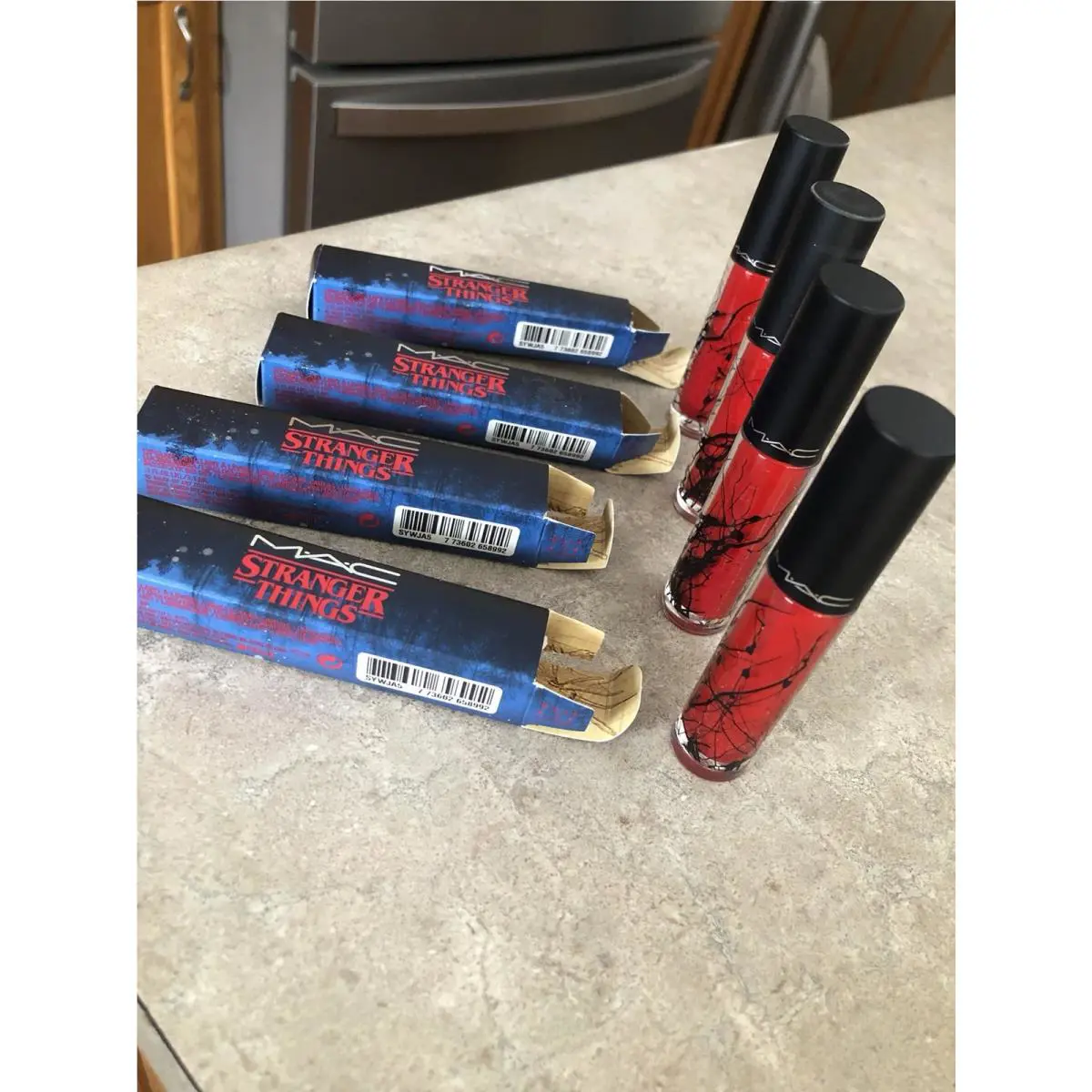 Mac Stranger Things Rockin Robin Lip Gloss .1 fl oz/3.1ml x 4