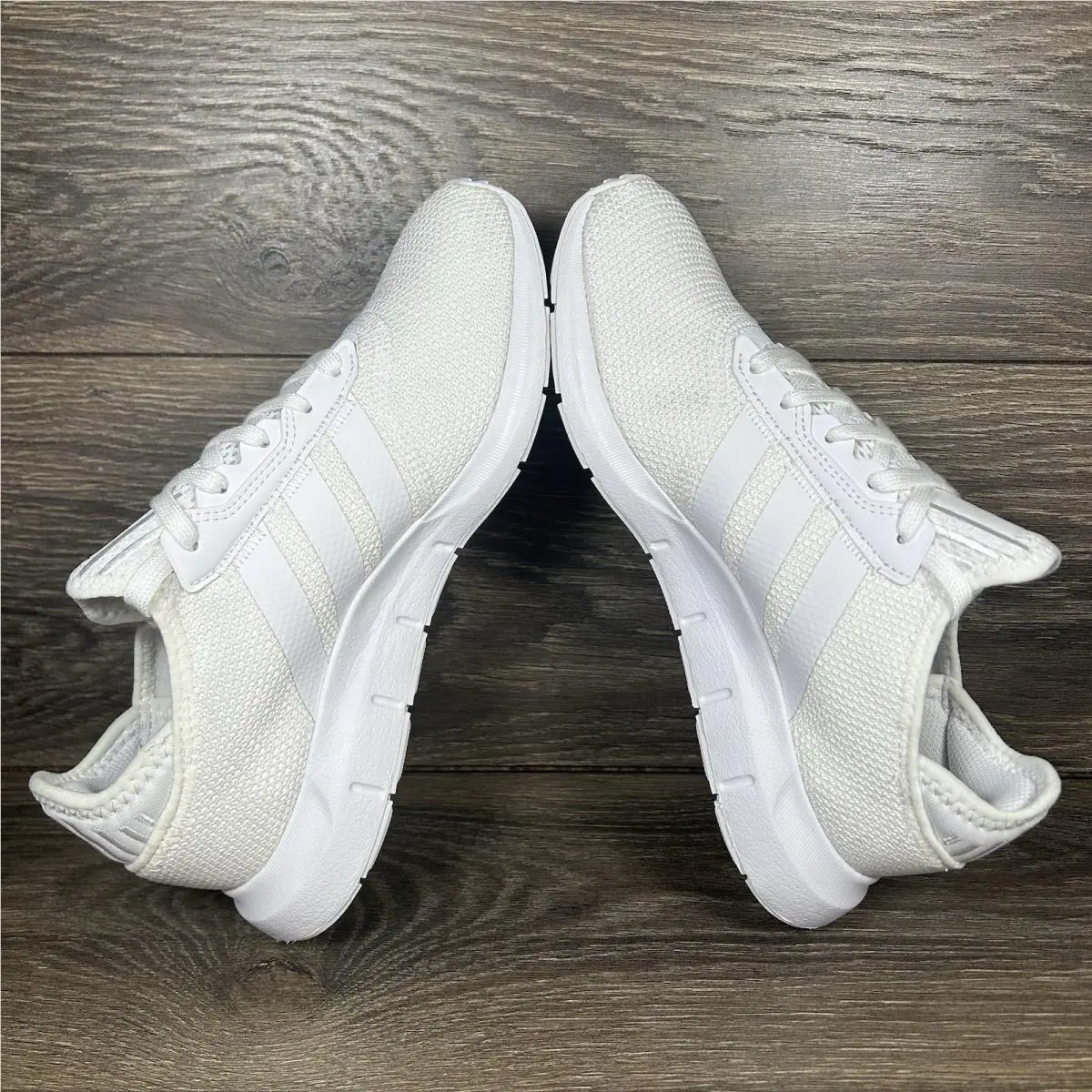 Adidas shoes - adidas Swift Run - Swift Run - White 5